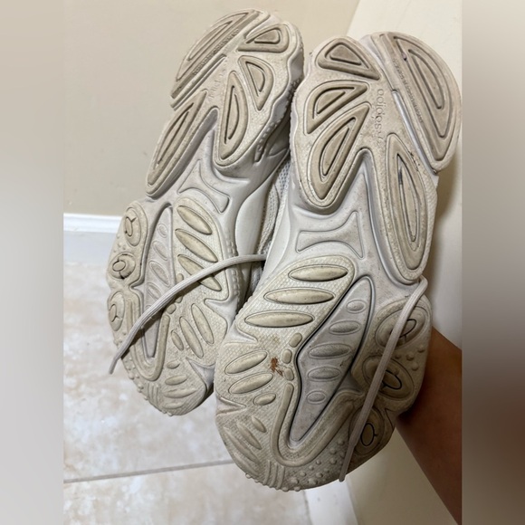 adidas Ozweego Clear Brown Women's Size 7 - Picture 7 of 8